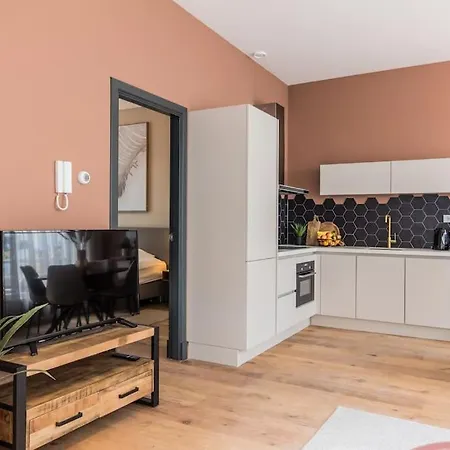 Apartment Shiraz The Hague